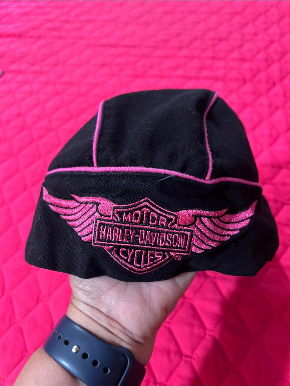 Harley-Davidson Black with Pink Wing Logo Full Head Wrap
